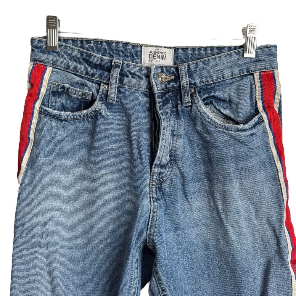 Jeans - Picture 7 of 16